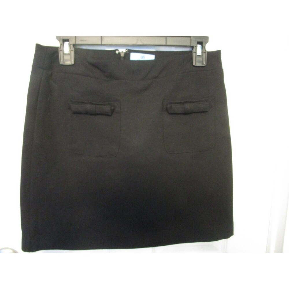 CeCe Black Mini Skirt has 2 Front Pockets with Bows Size 6 New with Tags #40